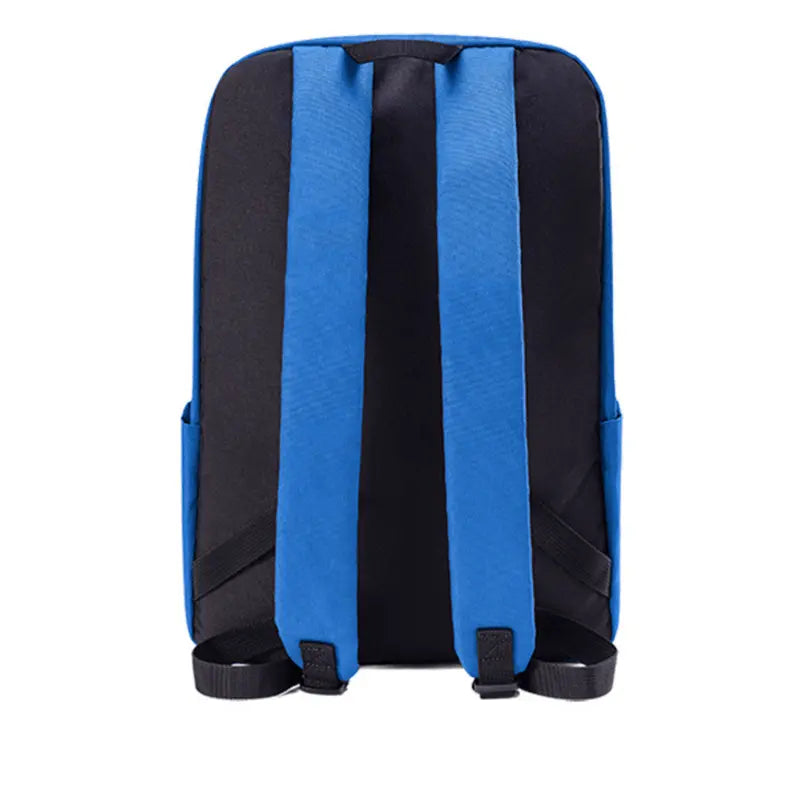 Mochila Casual de Mano 12" Estilo Minimalista y Funcionalidad Tamaño Compacto Resistente y Duradera Perfecta para Uso Diario